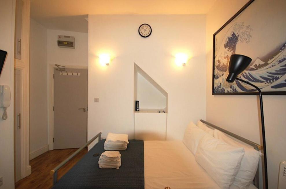 Corbyn Street Flat 2 * London